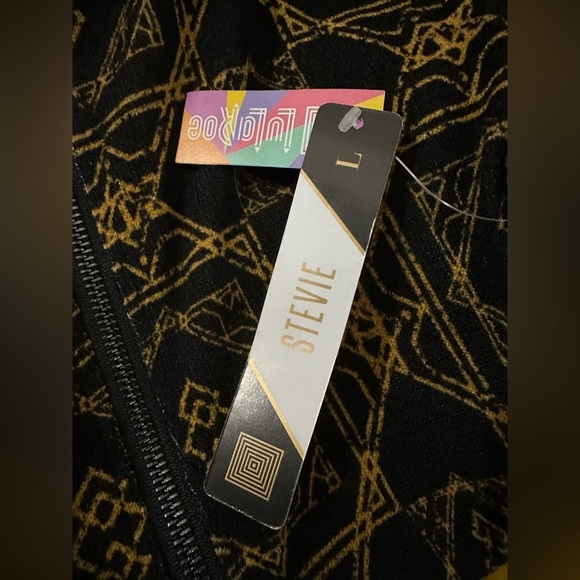 LuLaRoe Stevie Holiday Elegant Collection Black Gold Bomber Jacket Size L NWT - Picture 6 of 9